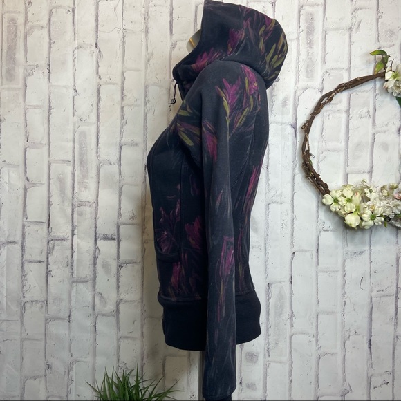 Lululemon midnight iris scuba hoodie - Picture 7 of 13